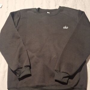 Black Crewneck Sweatshirt